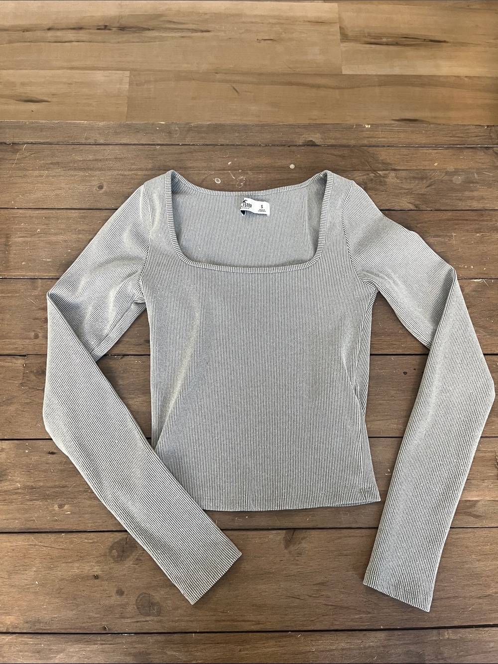 Hollister Ribbed Square Neck Long-Sleeve Top - Light Gray